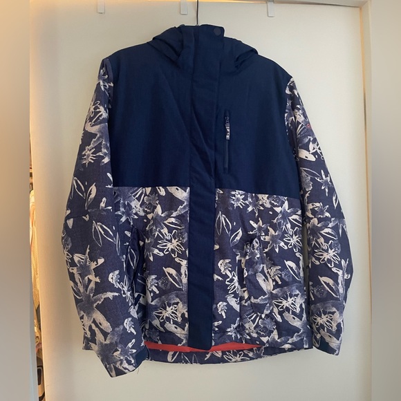 Roxy Ski Jacket - Picture 2 of 13